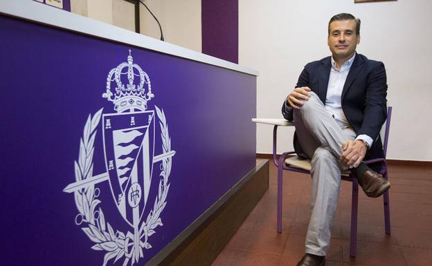Miguel Ángel Gómez, en la sala de prensa de Zorrilla