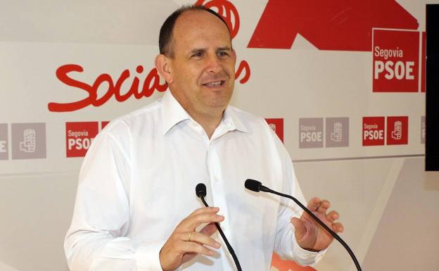 José Luis Aceves, durante la comparecencia.