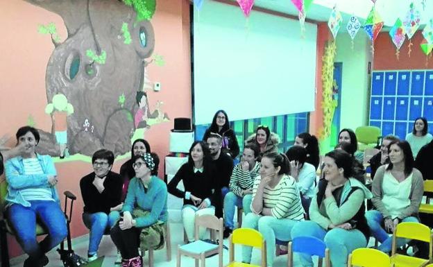 Charla informativa sobre las ayudas de la Escuela Infantil.