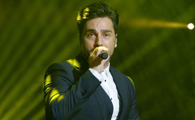 David Bustamante, durante un concierto. /Ramón Gómez