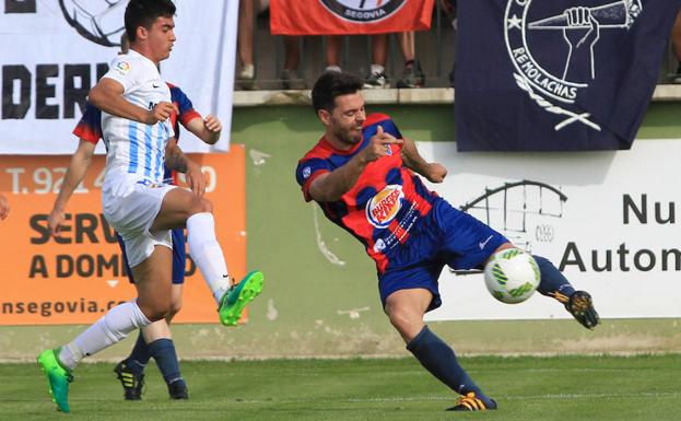 Domingo, en un partido con la Segoviana./Antonio Tanarro