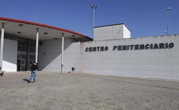 Centro penitenciario de Villahierro en Mansilla de las Mulas (León)./J. Casares / EFE