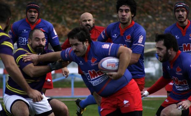Momento del partido del BigMat Tabanera Lobos./El Norte