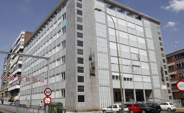 Edificio de la Audiencia de Palencia. /Antonio Quintero
