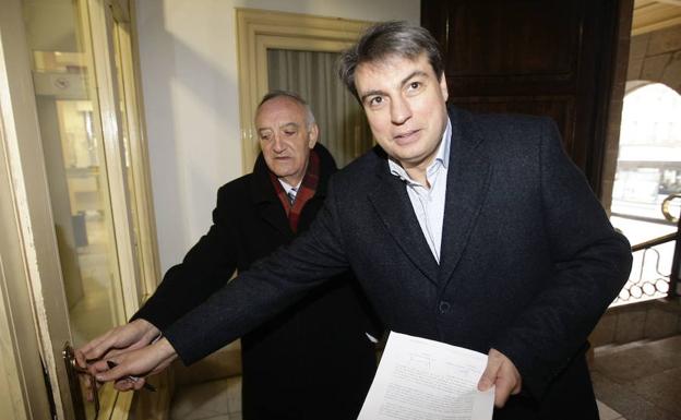 Policarpo Sánchez y José Luis Ingelmo, de Salvar el Archivo. /WORD