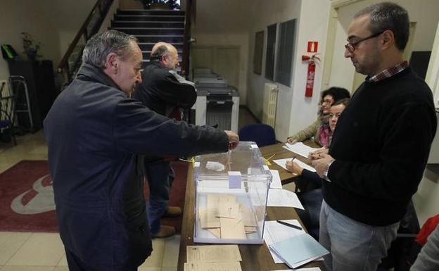 Votaciones para las elecciones a las Cámaras Agrarias./Gabriel Villamil