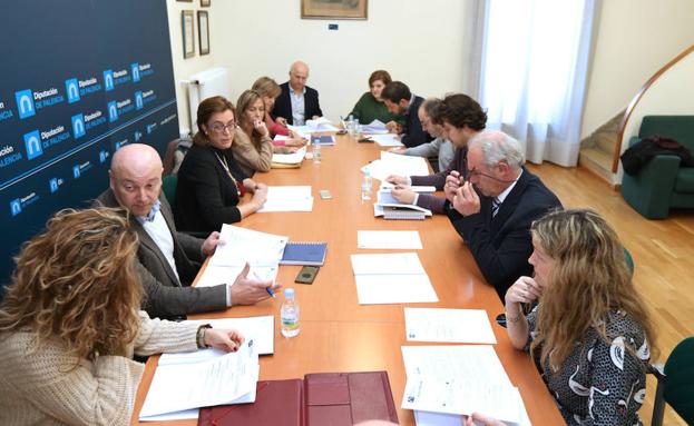 Reunión de la Junta de Gobierno de la Diputacíón./El Norte
