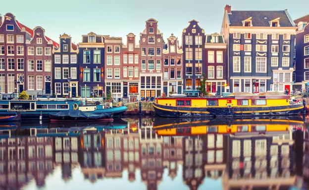 La ciudad de Amsterdam, en una imagen de archivo./FOTOLIA