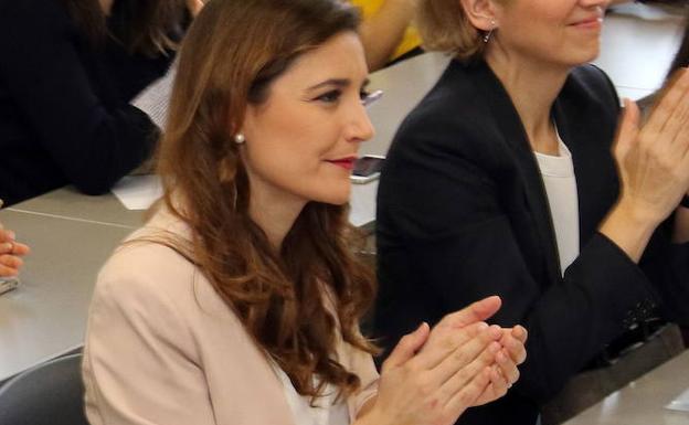 Raquel Sanz, en un acto sobre redes sociales en el campus de Segovia de la UVA./A. de Torre
