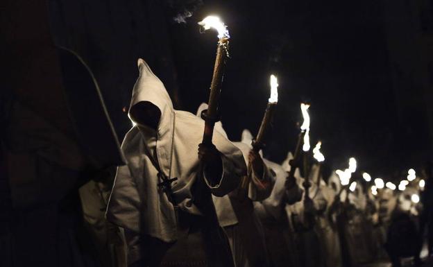 Procesión de la Buena Muerte en la Semana Santa de Zamora. /AP