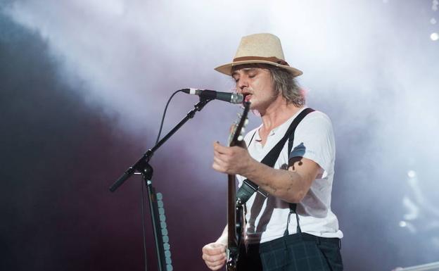 Pete Doherty, con The Libertines, en un concierto en 2016./Javier Carrión