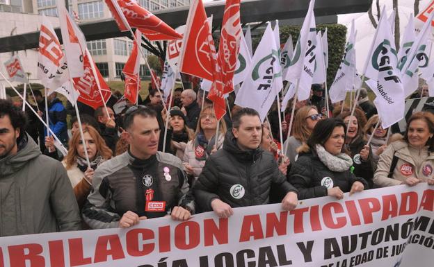Manifestación de los policías locales en Valladolid el pasado marzo./Rodrigo Jiménez