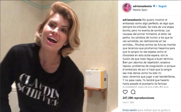Adriana contando su etapa como embazada. /Instagram