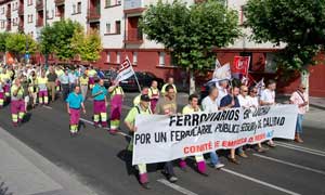 Concentración de trabajadores de Renfe y Adif para exigir un ferrocarril “público, seguro y de calidad” / Ical/