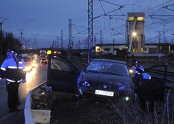 El vehículo accidentado. / El Norte/