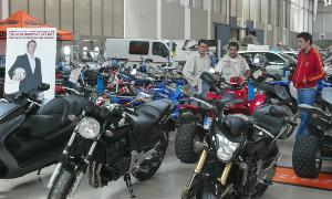 Motos expuestas en un Salón del Vehículo de Ocasión. / Piqui/