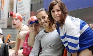 Teresa Perales, junto a Ester Rodríguez, Sara Pérez y Cristina Martín. / R. Otazo/