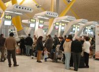 Globalia y las constructoras disputan a Iberia el negocio del 'handling'