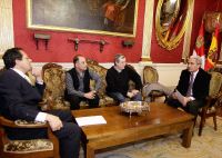 Los trabajadores burgaleses de RNE inician una campaña de movilizaciones/