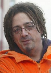 Carlos Soto, ex componente de Celtas Cortos abre 'Son de aquí' con Awen Magic Land/