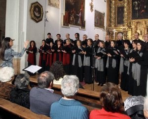 Concierto celebrado ayer en la iglesia de San Martín. ::
A. DE TORRE/