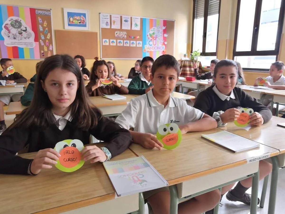 Fotos: Vuelta al cole en el Santa Teresa de Jesús de ...