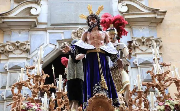 Jesús Despojado entra en la Plaza Mayor por primera vez en su ...
