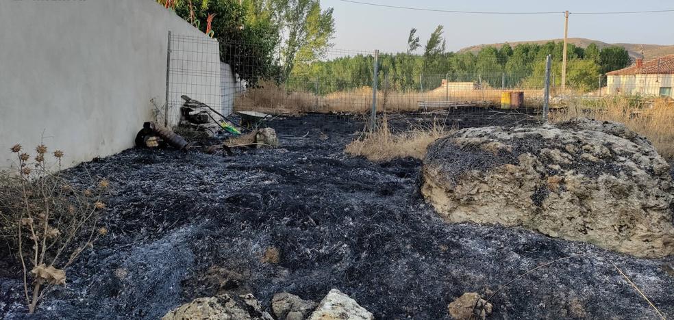 La Guardia Civil interviene en la rápida extinción de dos incendios en Carbonero el Mayor y en Fuentidueña - Vimarsana News