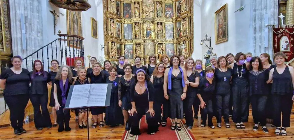 The Valles de Agua choir celebrates its anniversary with a concert at the Miguel Delibes