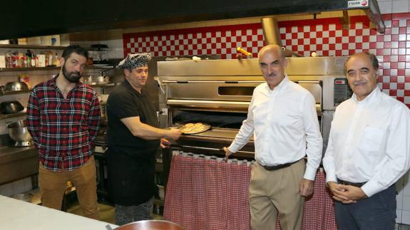 8 Mejores Hornos Para Pizza Prácticos y Potentes de 2022